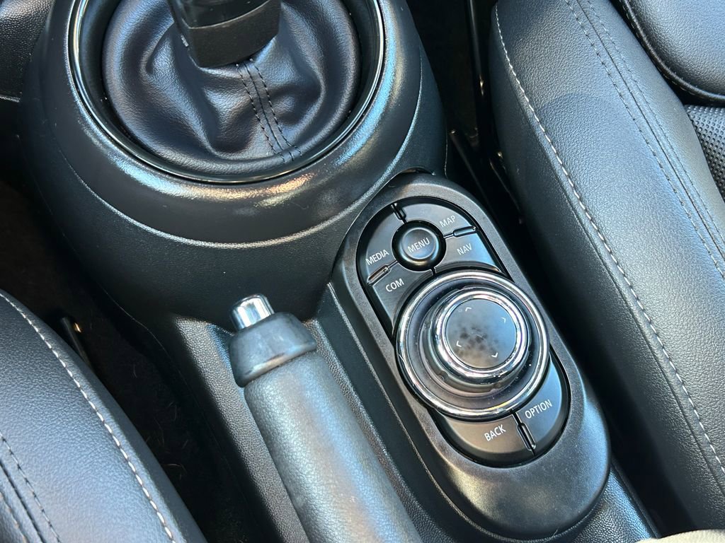 Used 2024 MINI Cooper S image 27