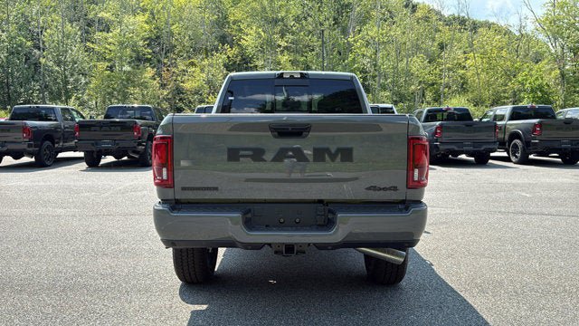 New 2026 RAM 2500 Big Horn AWD/4WD image 4
