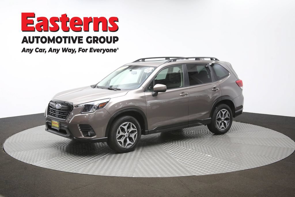Used 2022 Subaru Forester Premium AWD/4WD image 61