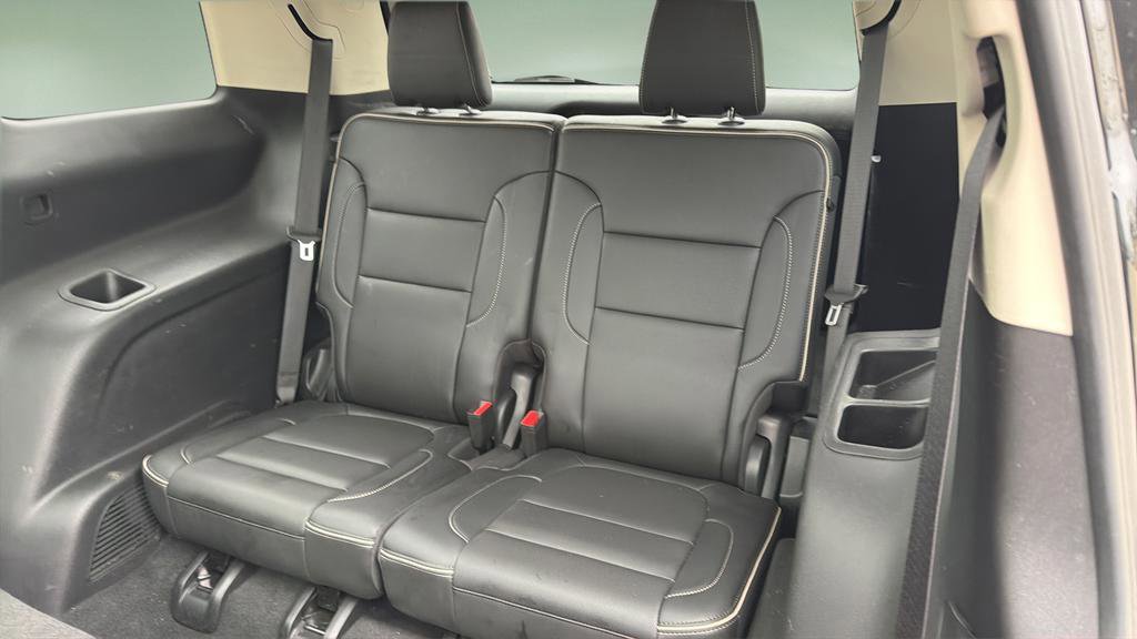 Used 2023 GMC Acadia Denali w/ Black Diamond Edition image 20