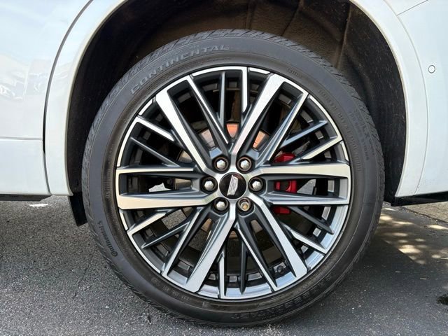 Used 2023 Cadillac XT6 Sport w/ Technology Package image 16