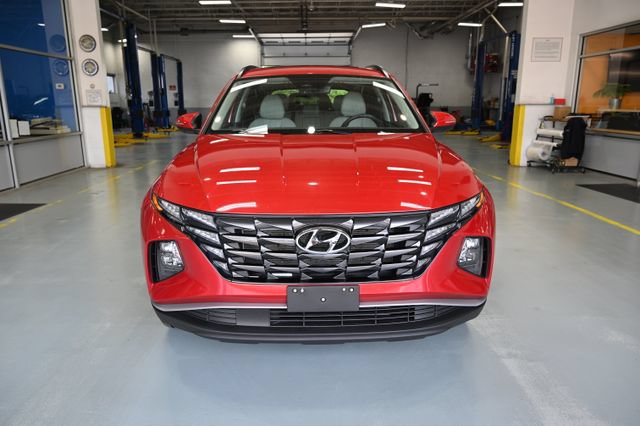 Used 2023 Hyundai Tucson SEL w/ Convenience Package AWD/4WD image 2