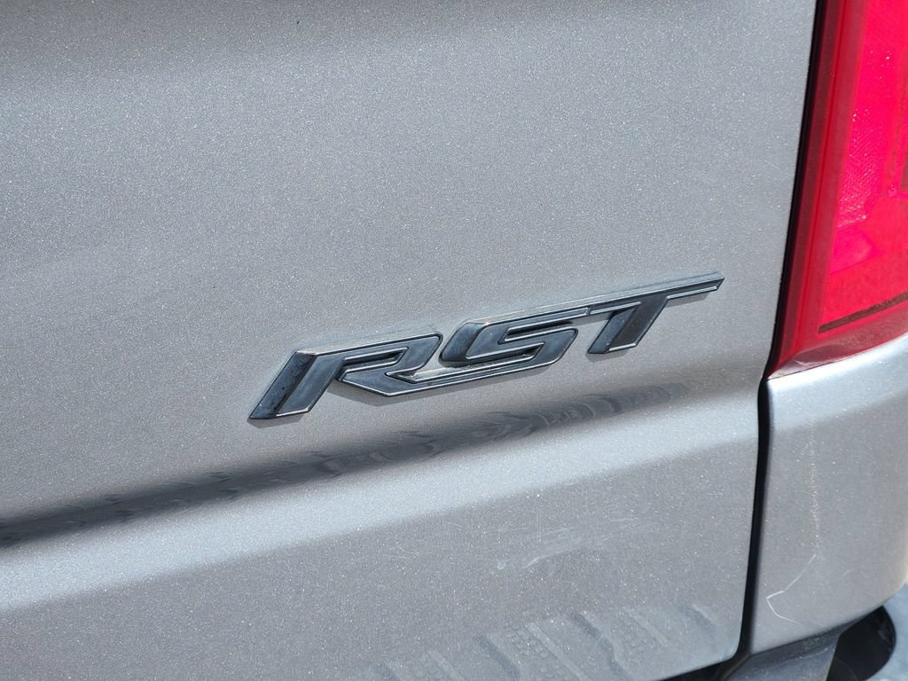 Used 2021 Chevrolet Silverado 1500 RST w/ LPO, Blackout Package RWD image 10
