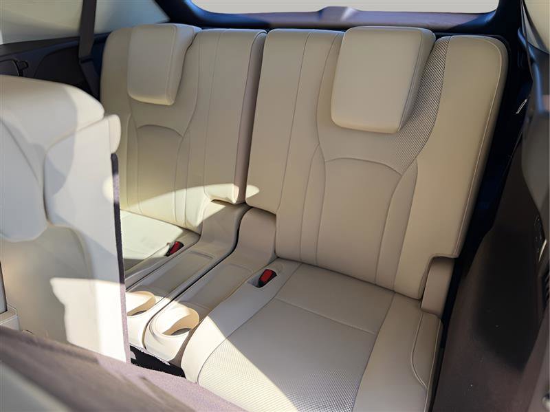 Used 2020 Lexus RX 350L FWD image 31