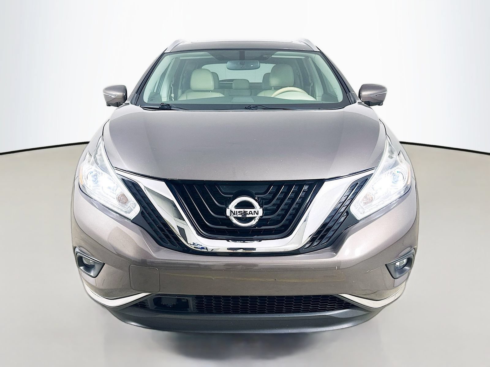 Used 2016 Nissan Murano Platinum w/ Platinum Technology Package AWD/4WD image 2