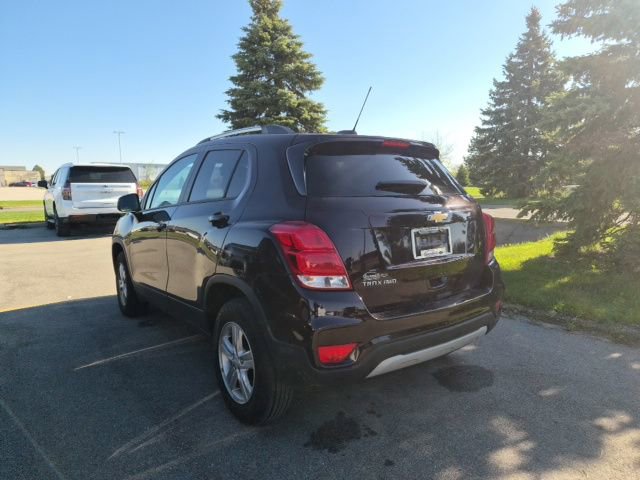 Used 2022 Chevrolet Trax LT w/ LT Convenience Package AWD/4WD image 7