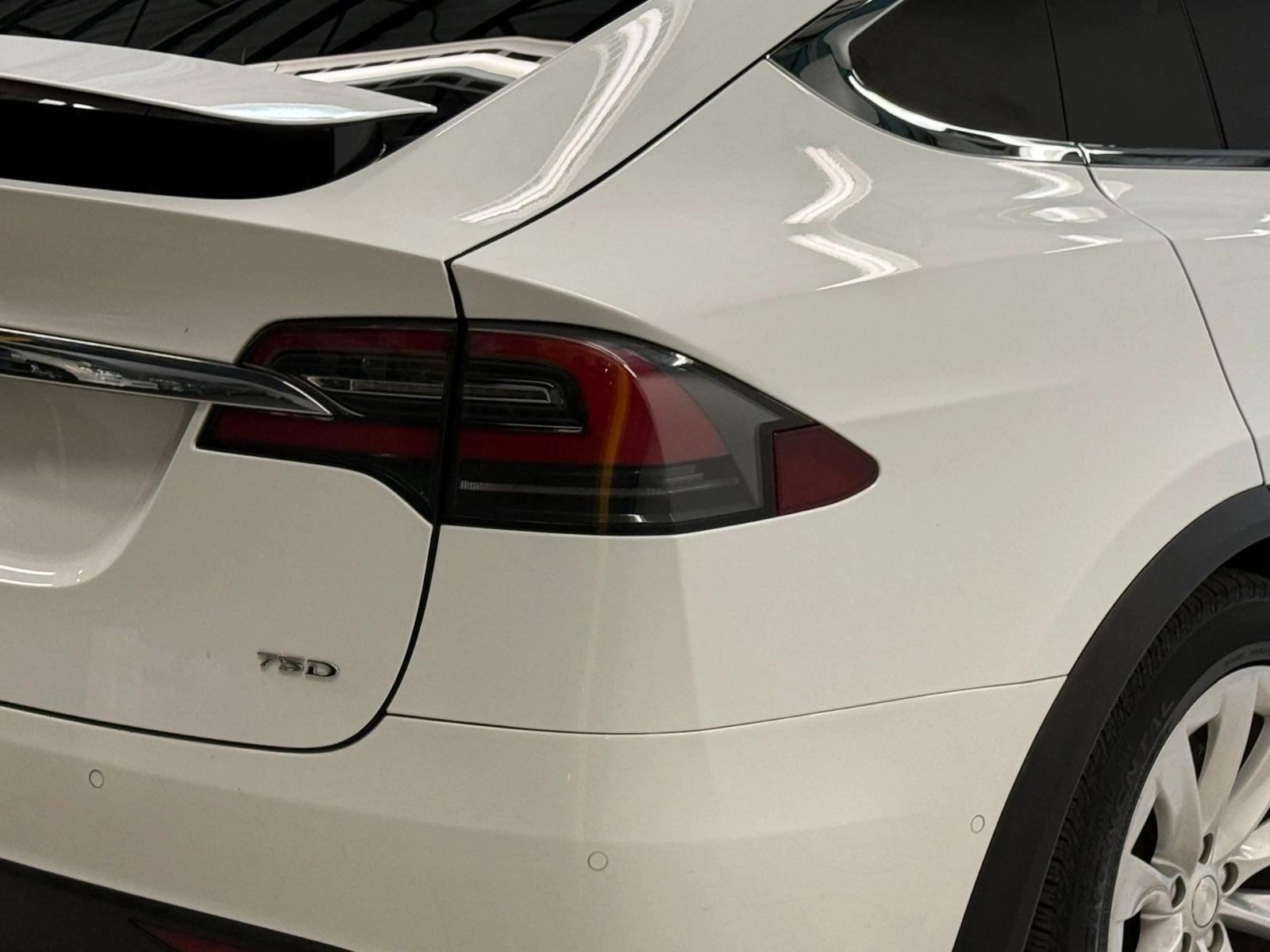 Used 2016 Tesla Model X 75D AWD/4WD image 10