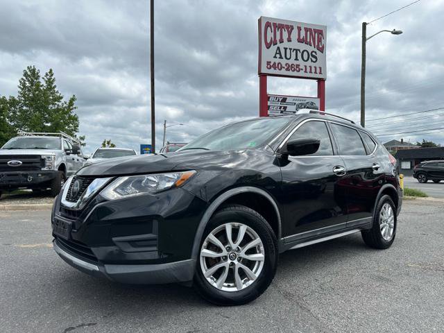 Used 2019 Nissan Rogue SV image 1