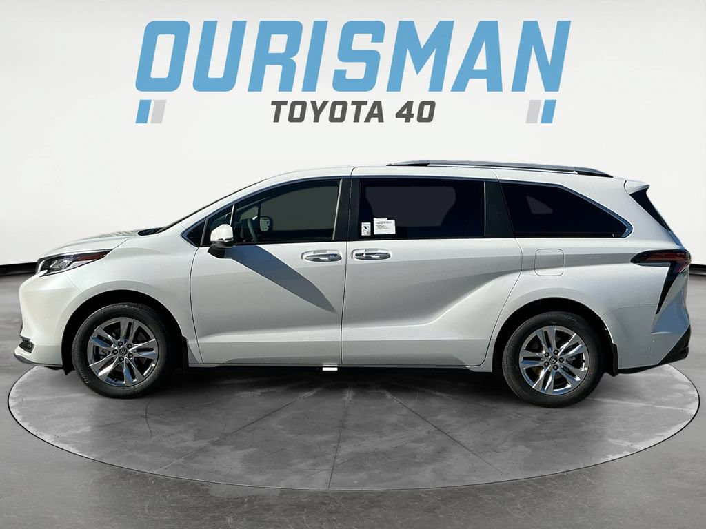 New 2026 Toyota Sienna Limited AWD/4WD image 4