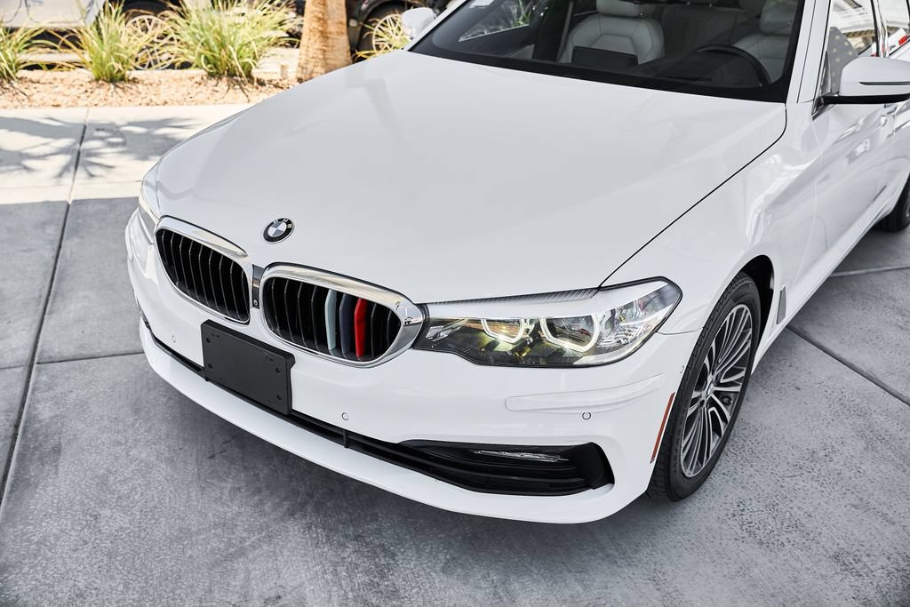 Used 2018 BMW 540i w/ Premium Package RWD image 6