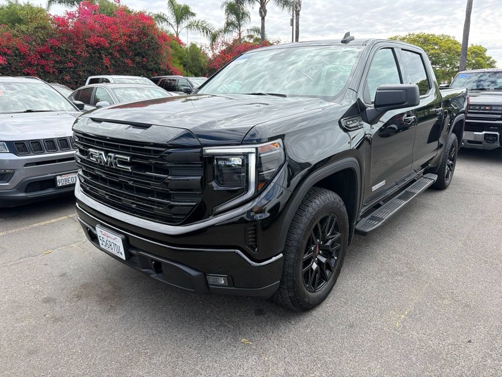 Used 2025 GMC Sierra 1500 Elevation