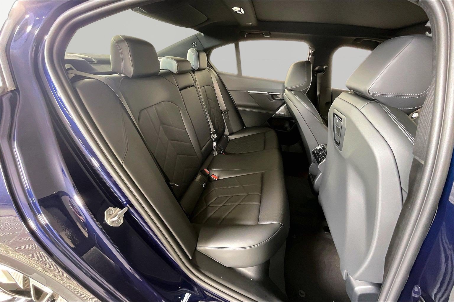 Certified 2026 BMW 530i xDrive w/ Premium Package AWD/4WD image 12
