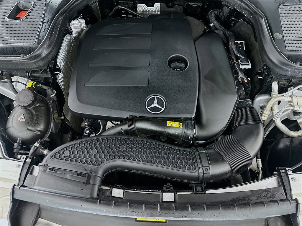 Used 2020 Mercedes-Benz GLC 300 image 32