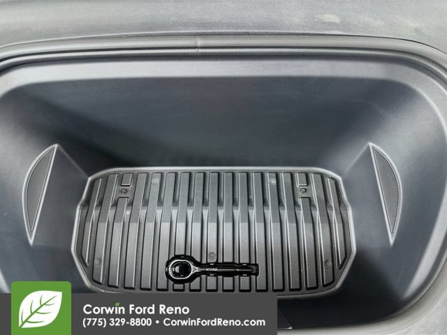 Used 2024 Tesla Model Y Long Range AWD/4WD image 28