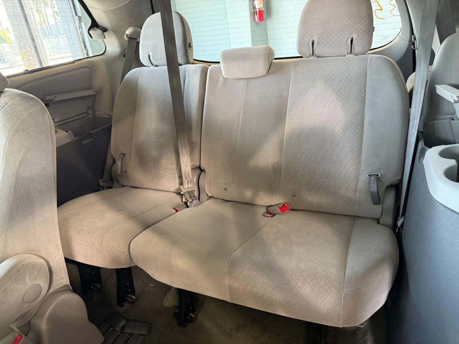 Used 2015 Toyota Sienna LE image 11