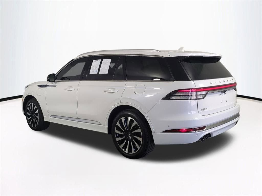 Used 2023 Lincoln Aviator Black Label Grand Touring image 7