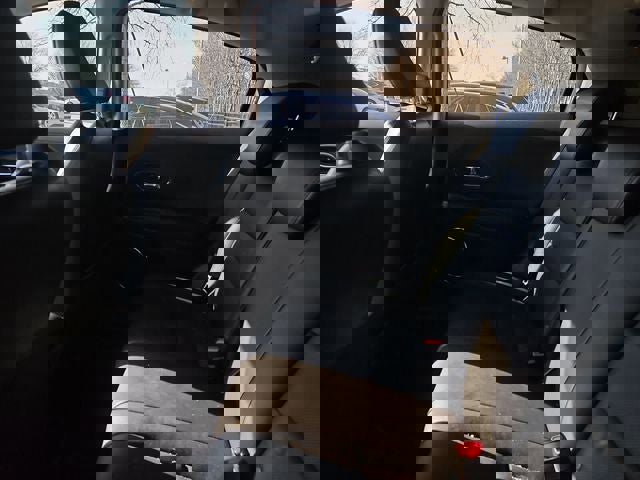 Used 2022 Honda HR-V EX-L image 33