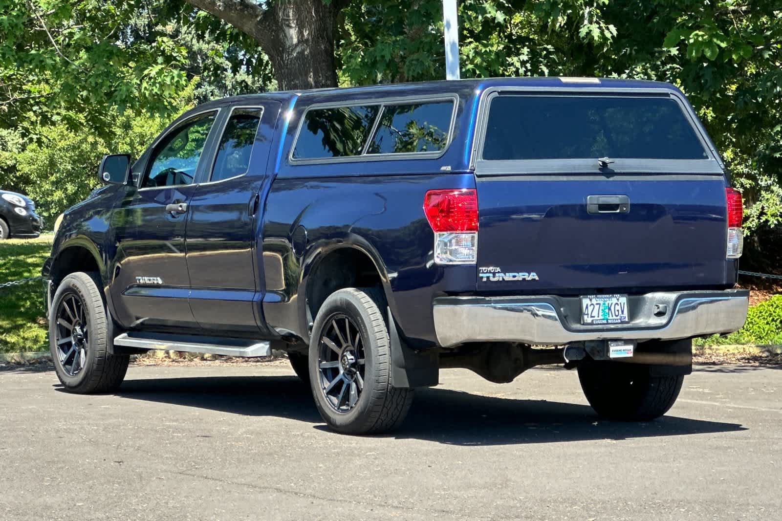 Used 2013 Toyota Tundra 2WD Double Cab w/ Tow Pkg image 6