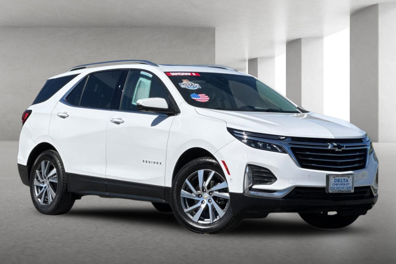 Used 2022 Chevrolet Equinox Premier AWD/4WD image 2