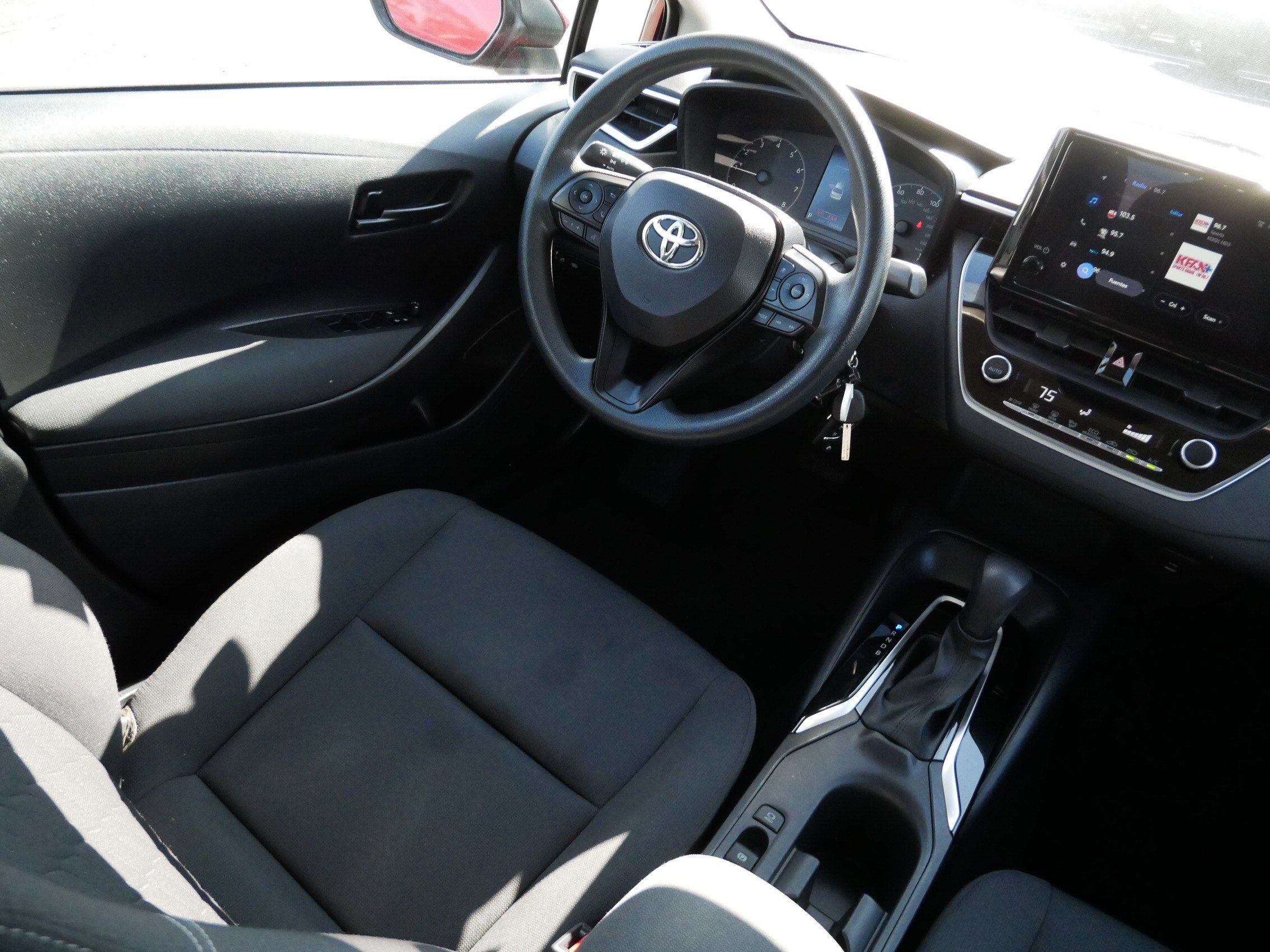 Certified 2023 Toyota Corolla LE image 9