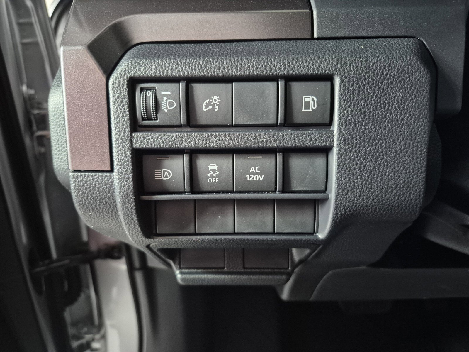 New 2026 Toyota 4Runner Limited AWD/4WD image 17