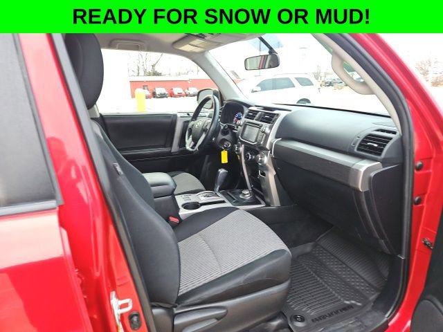 Used 2016 Toyota 4Runner SR5 image 27