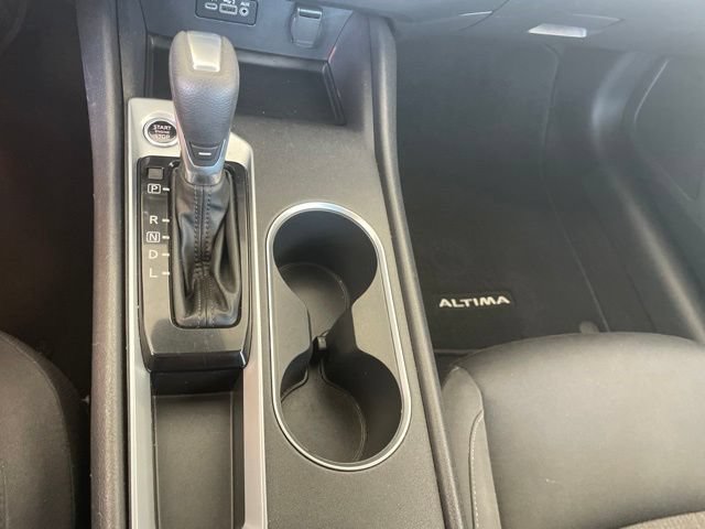Used 2022 Nissan Altima 2.5 SV FWD image 39