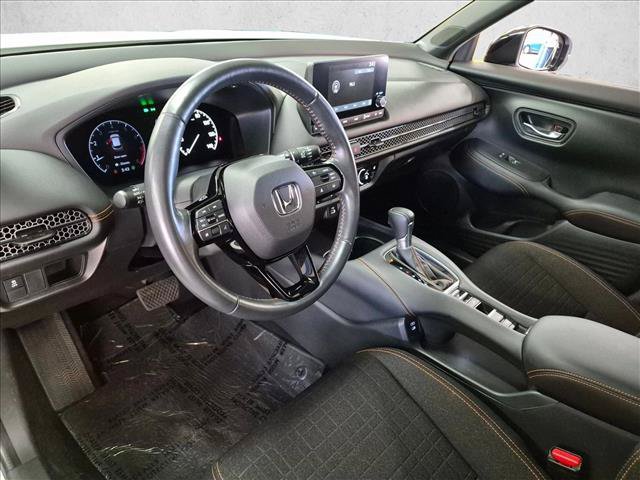 Used 2024 Honda HR-V Sport image 12