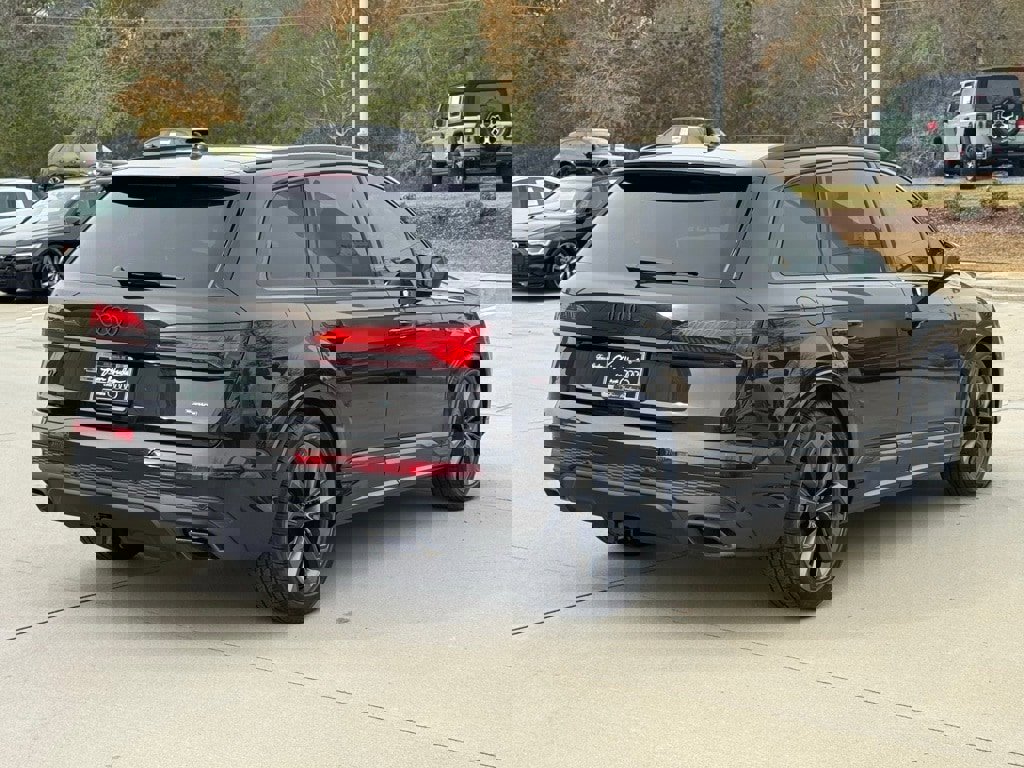 New 2026 Audi Q7 3.0T Premium Plus image 13