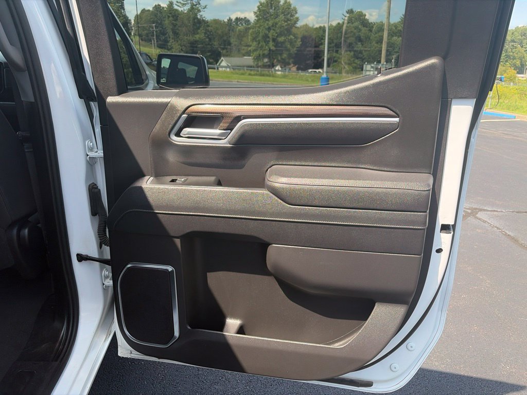Used 2026 Chevrolet Silverado 1500 LT AWD/4WD image 35