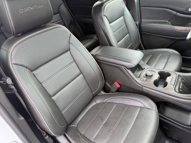 Used 2023 GMC Acadia Denali image 15