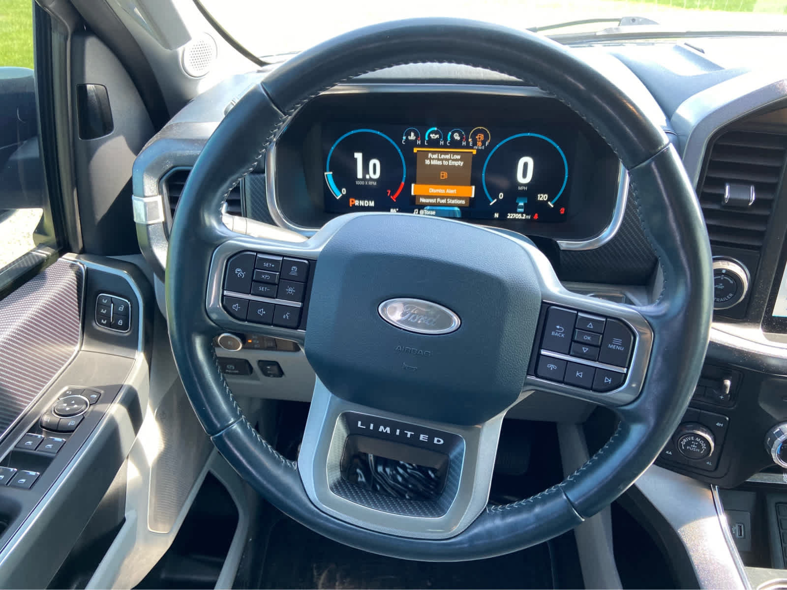 Used 2023 Ford F150 Limited AWD/4WD image 22
