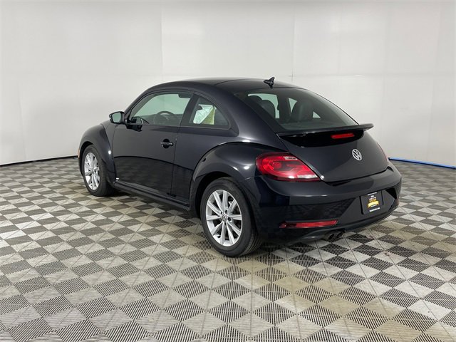 Used 2018 Volkswagen Beetle 2.0T S image 22