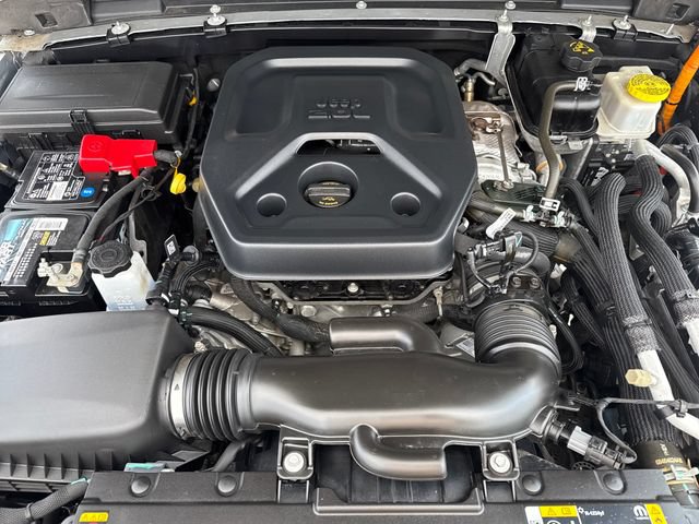 Used 2023 Jeep Wrangler Unlimited AWD/4WD image 28