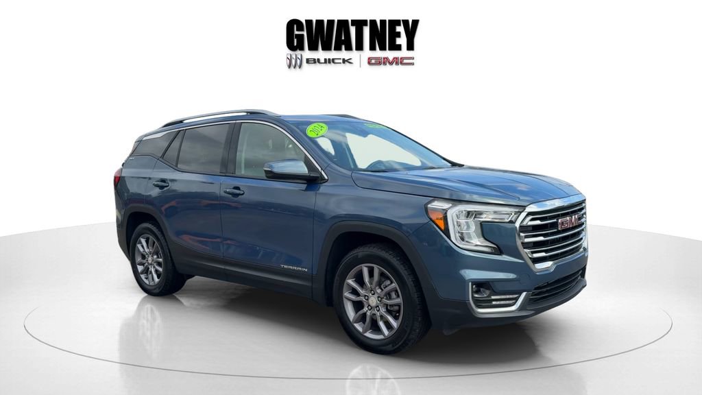 Used 2024 GMC Terrain SLT