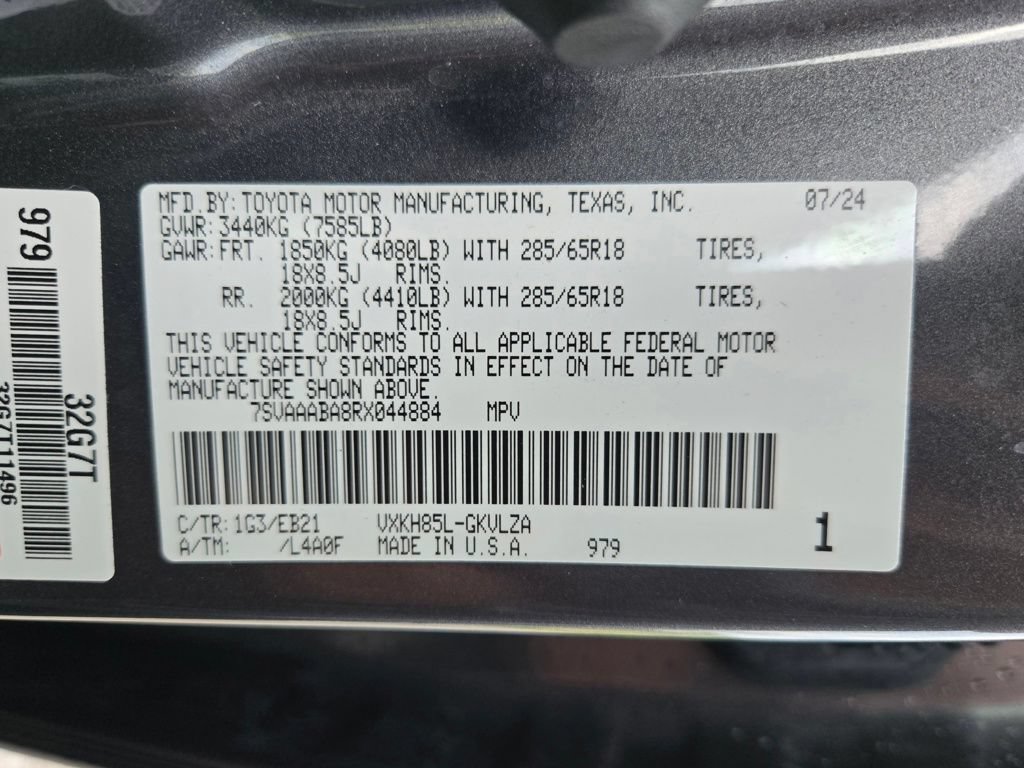 Used 2024 Toyota Sequoia TRD Pro AWD/4WD image 34