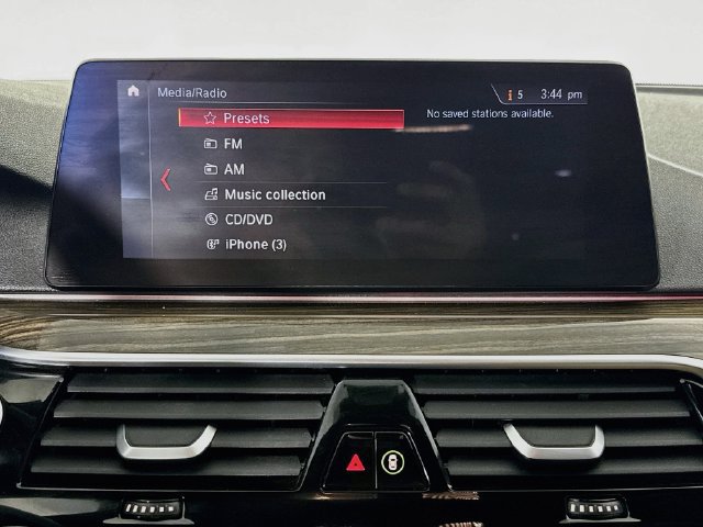 Used 2019 BMW 530i RWD image 15