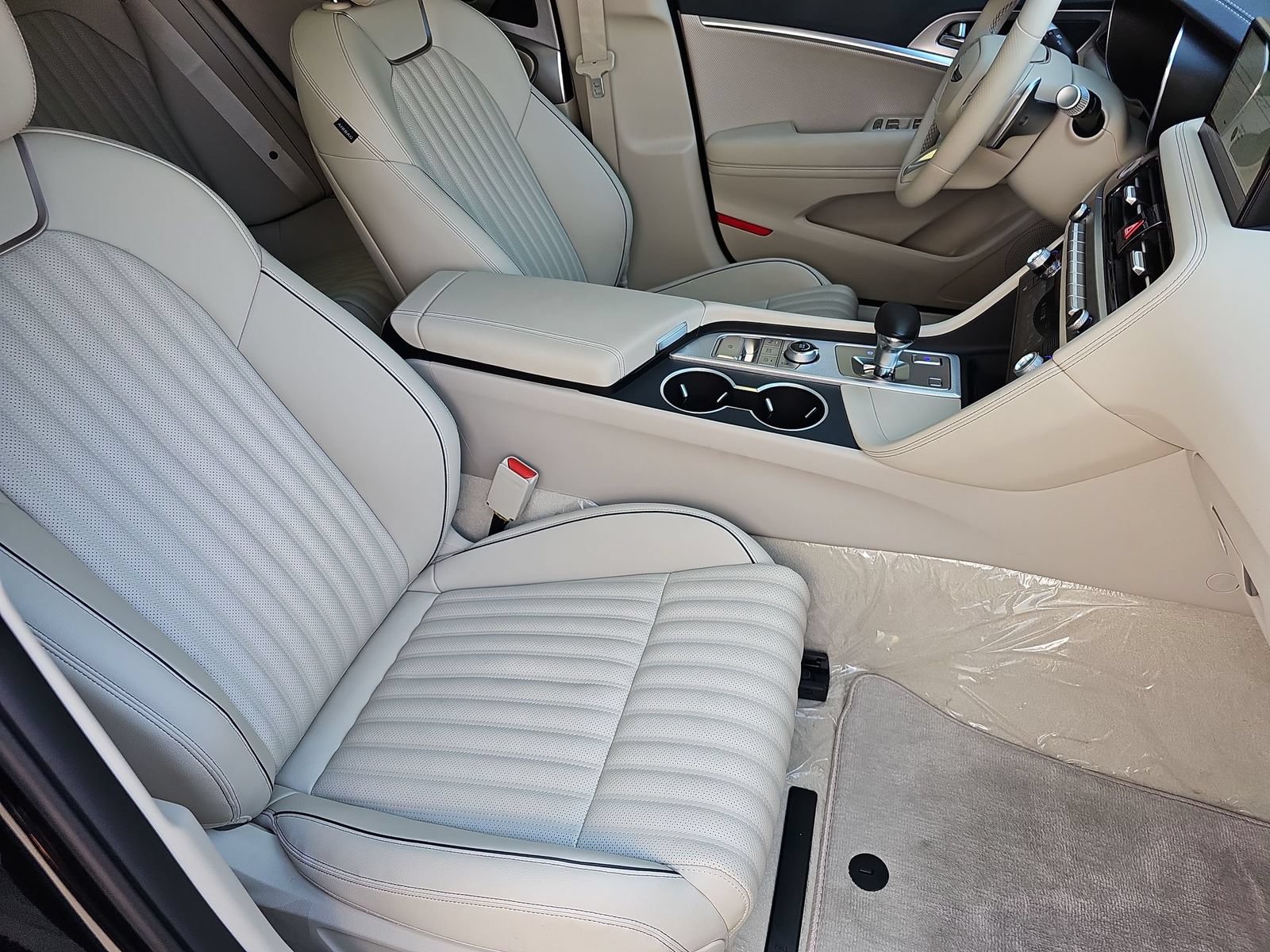 Certified 2026 Genesis G70 2.5T RWD image 18