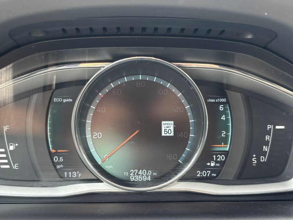 Used 2015 Volvo XC60 T5 Platinum FWD image 32