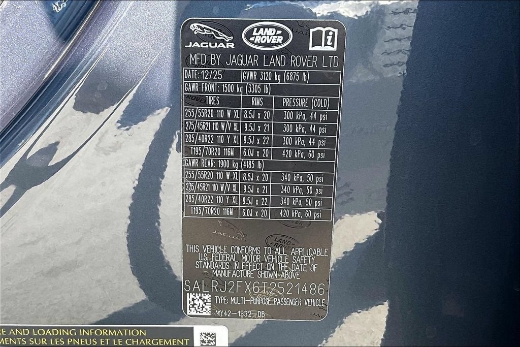 New 2026 Land Rover Discovery S AWD/4WD image 8