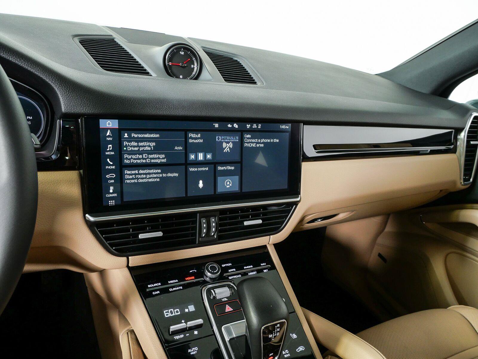 Certified 2020 Porsche Cayenne AWD/4WD image 13
