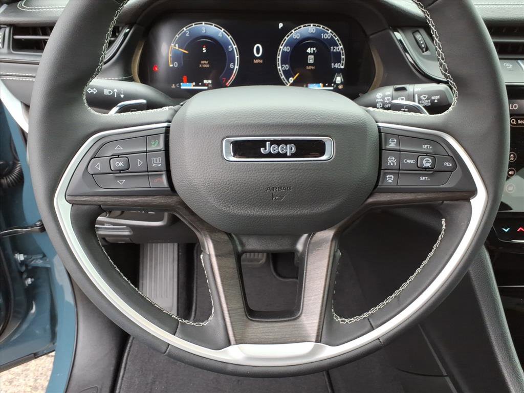 New 2026 Jeep Grand Cherokee Limited image 17