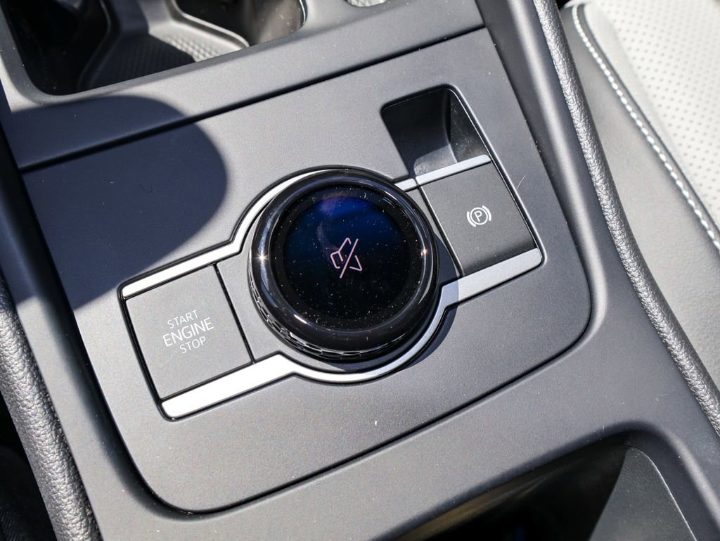 New 2026 Volkswagen Tiguan SE AWD/4WD image 26