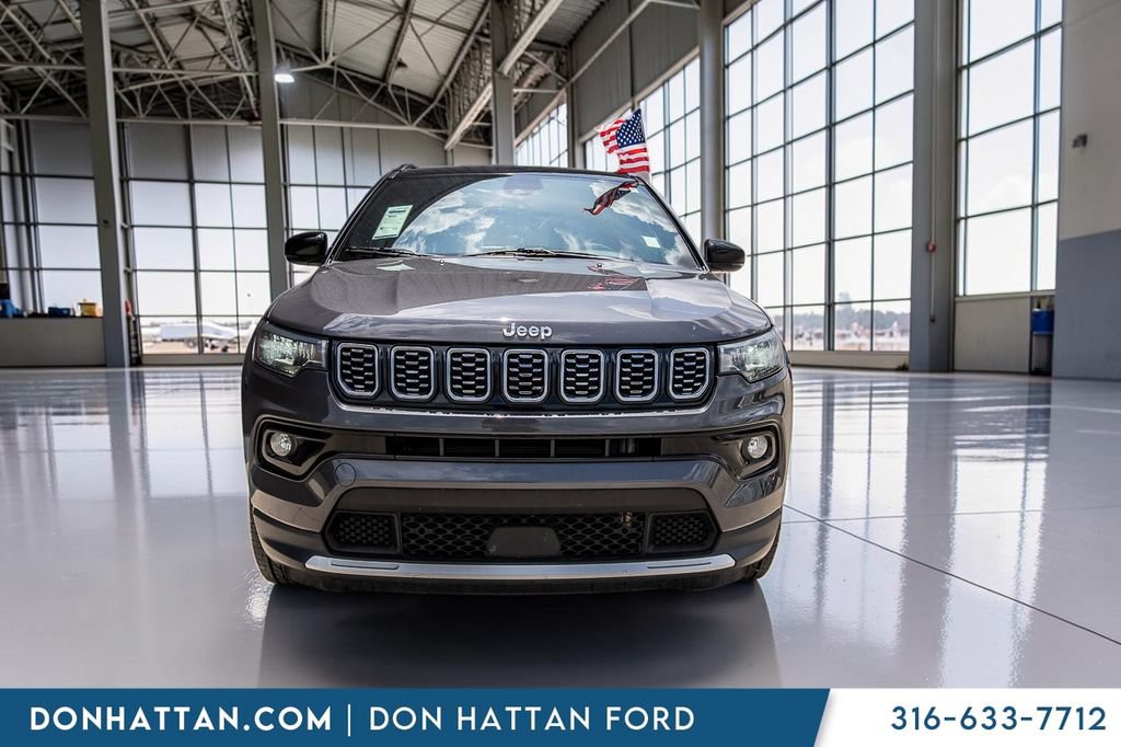 Used 2024 Jeep Compass Limited AWD/4WD image 25