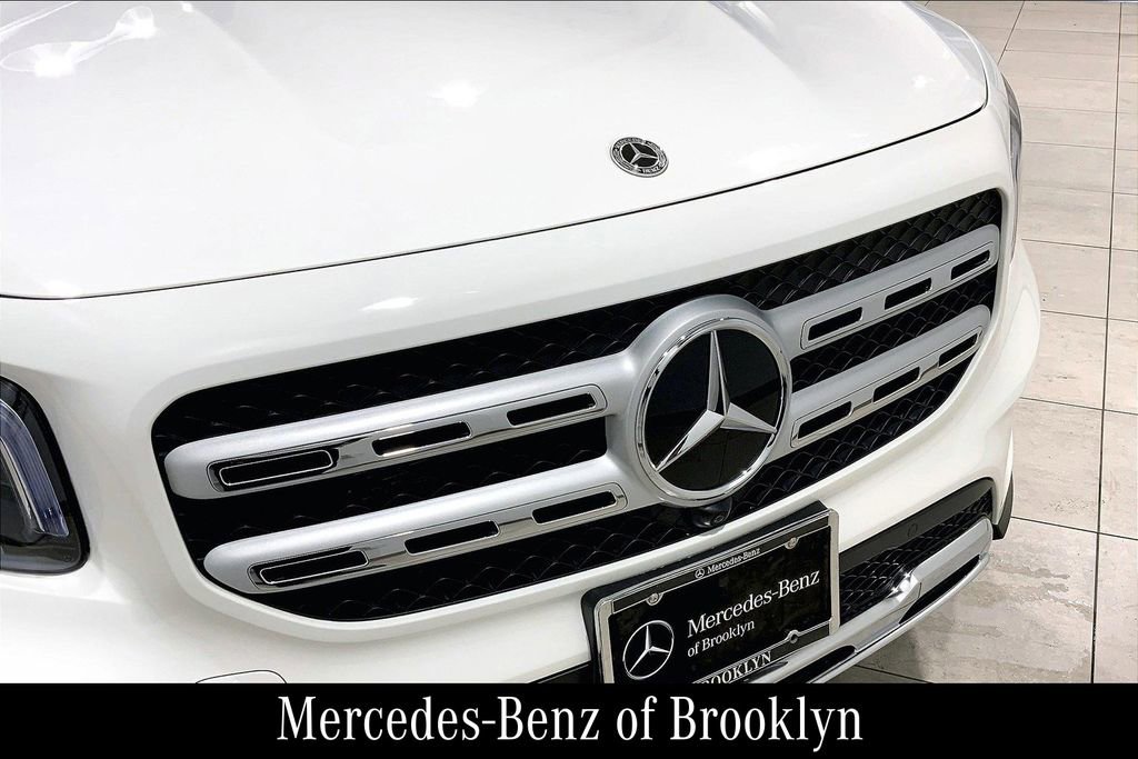 Used 2023 Mercedes-Benz GLB 250 4MATIC image 33