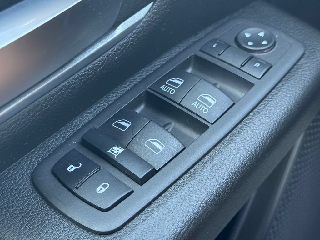 Used 2023 RAM 1500 Lone Star AWD/4WD image 29