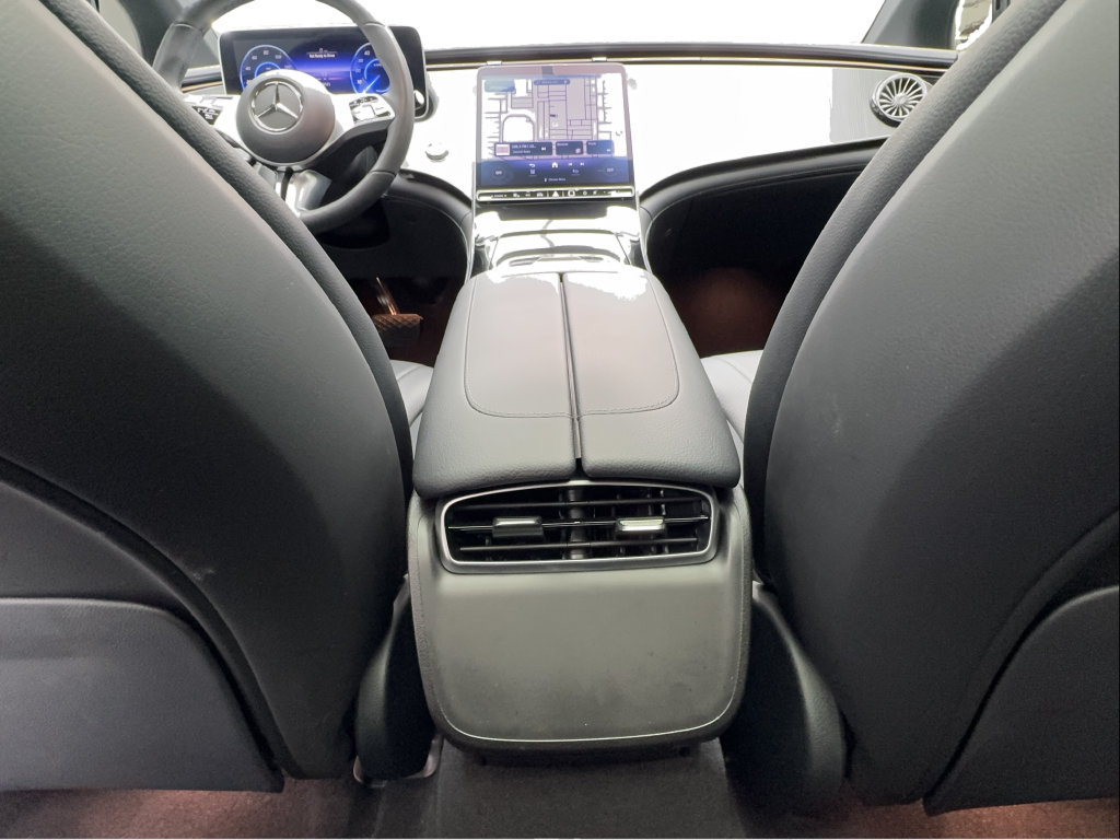 Used 2023 Mercedes-Benz EQE 350+ Sedan w/ Exclusive Trim Package image 40
