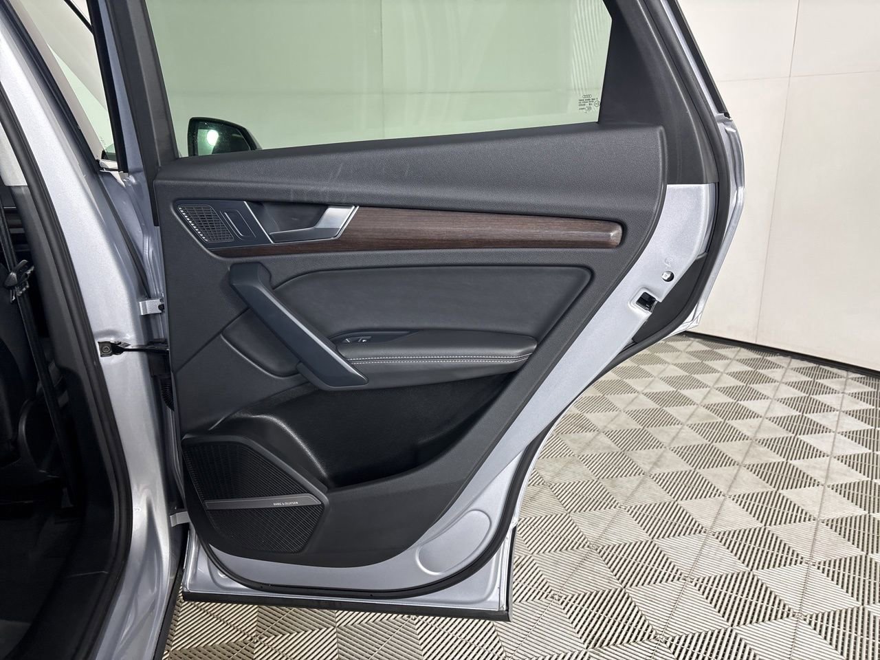 Used 2024 Audi Q5 2.0T Premium Plus image 25