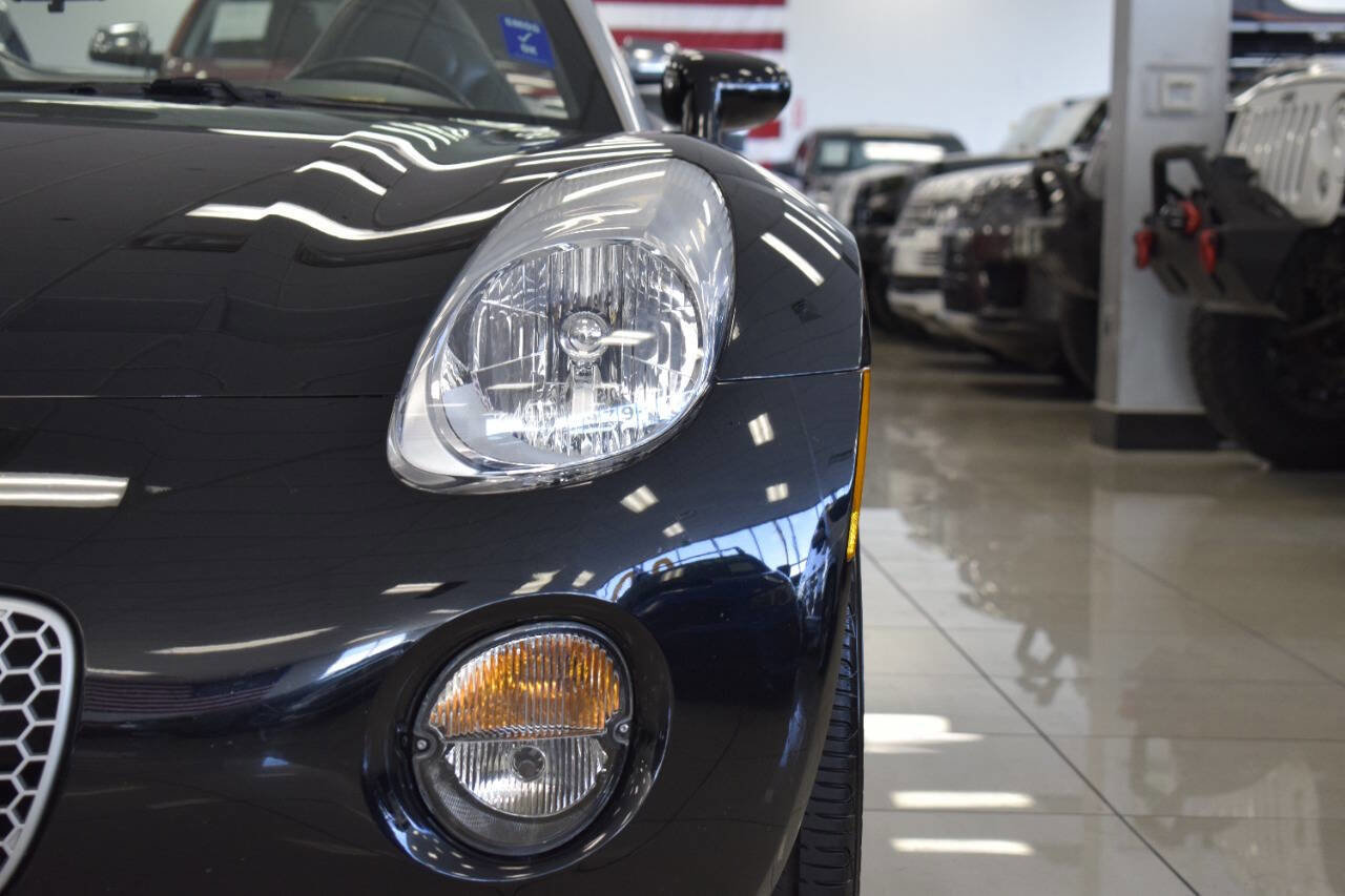 Used 2007 Pontiac Solstice Base 2dr Convertible w/ Premium Package image 12