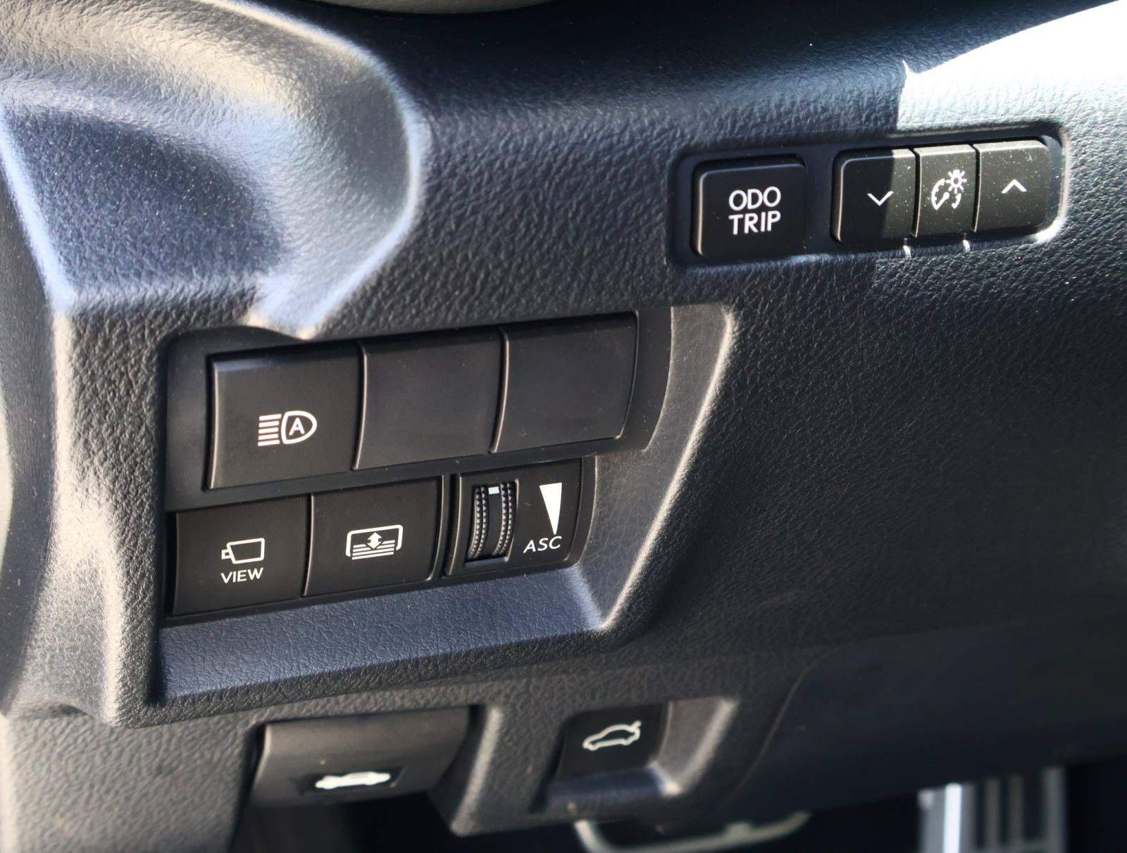 Used 2023 Lexus IS 500 RWD image 23